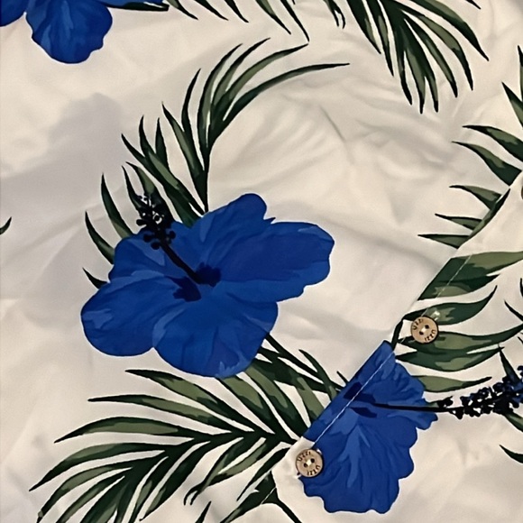 Uzzi Hawaiian button down shirt - Picture 5 of 8